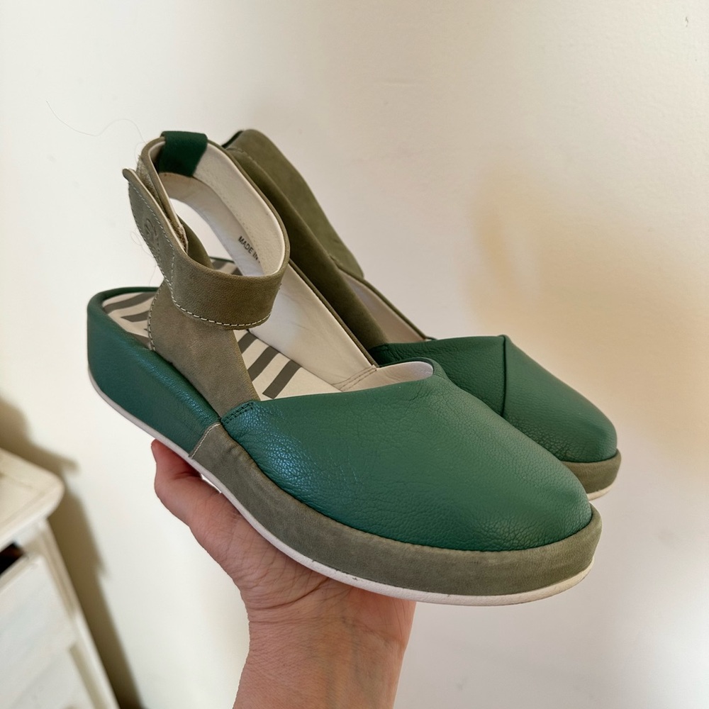 New Fly London Boke Ankle Strap Wedge Sandals